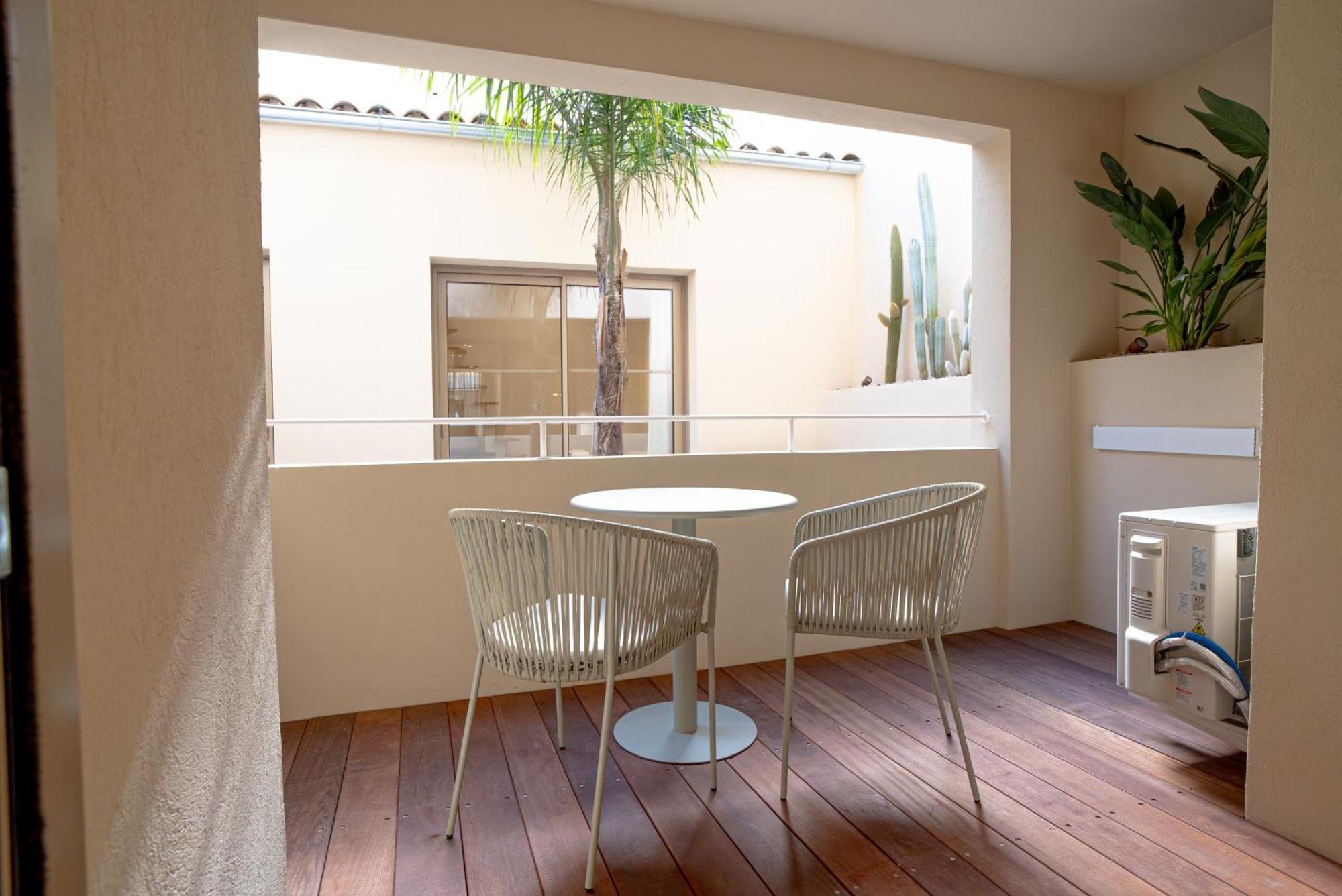 Saint-Raphaël Studios Raffines Avec Terrasses - Plages, Ville Et Gare A Pied - Maison Raphael المظهر الخارجي الصورة