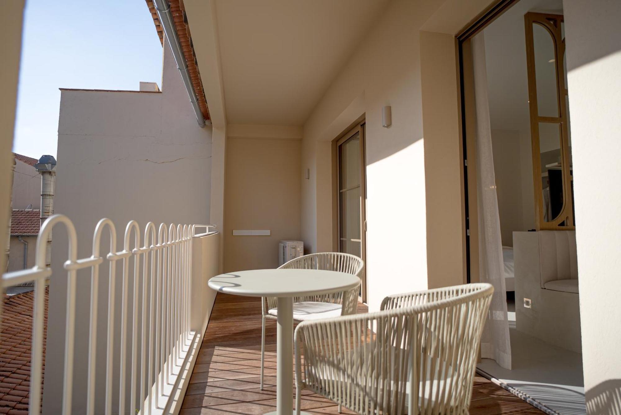 Saint-Raphaël Studios Raffines Avec Terrasses - Plages, Ville Et Gare A Pied - Maison Raphael المظهر الخارجي الصورة